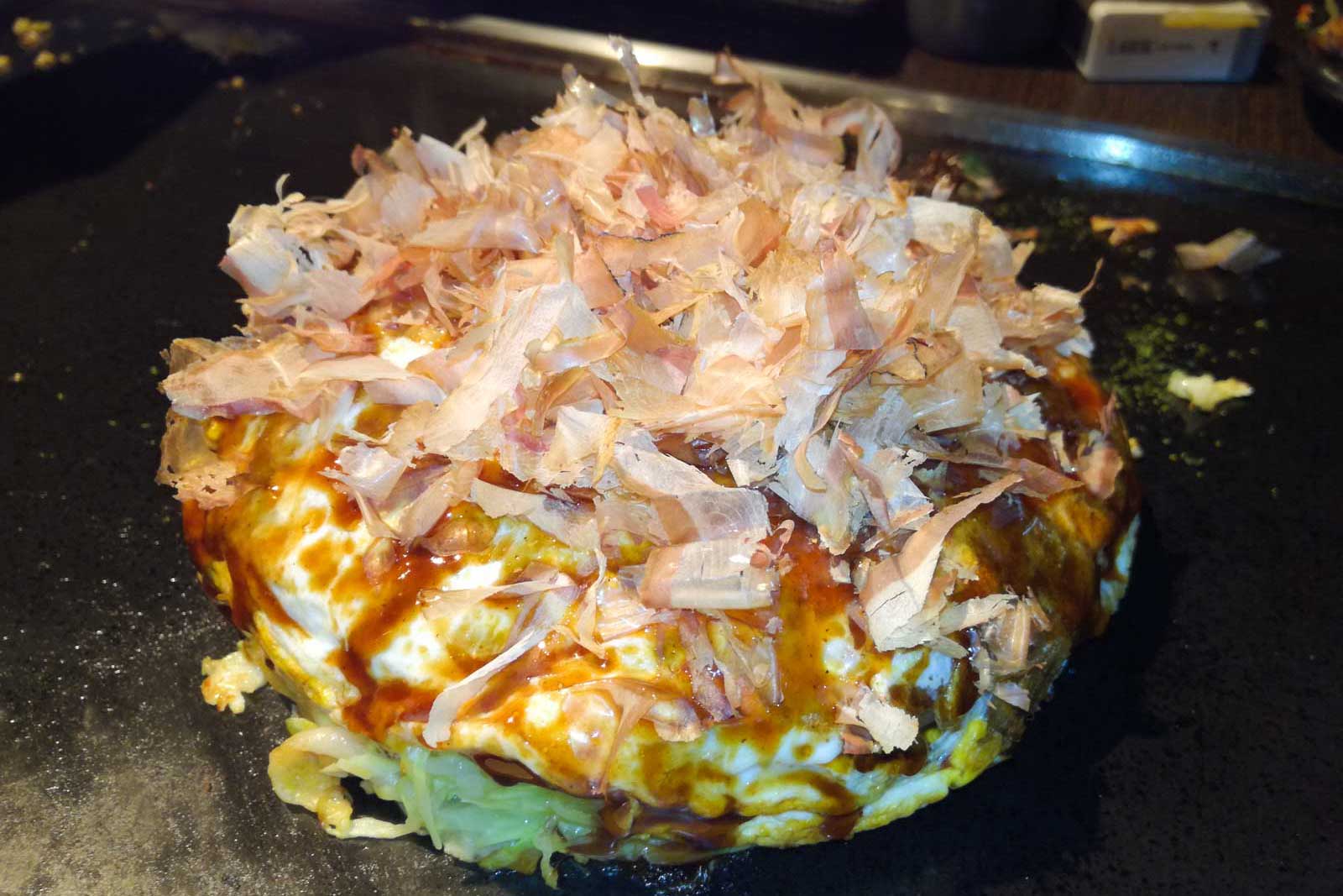 や好みや機に鰹節を載せる