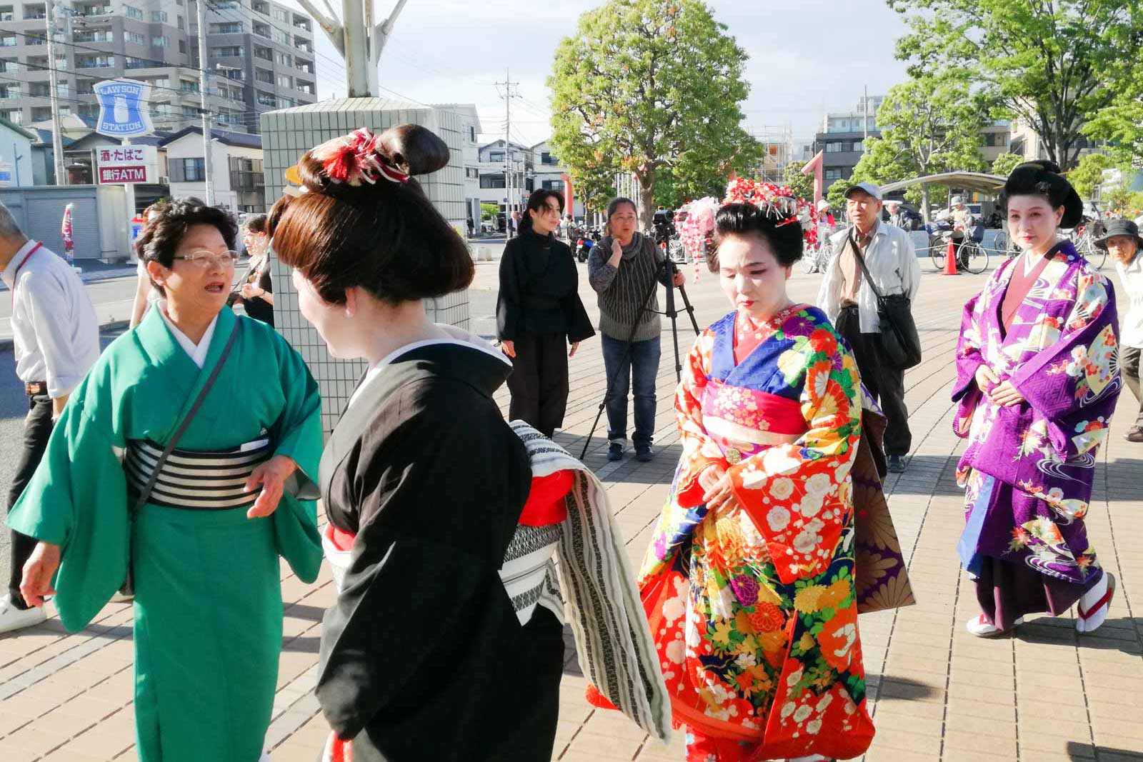 おばさま