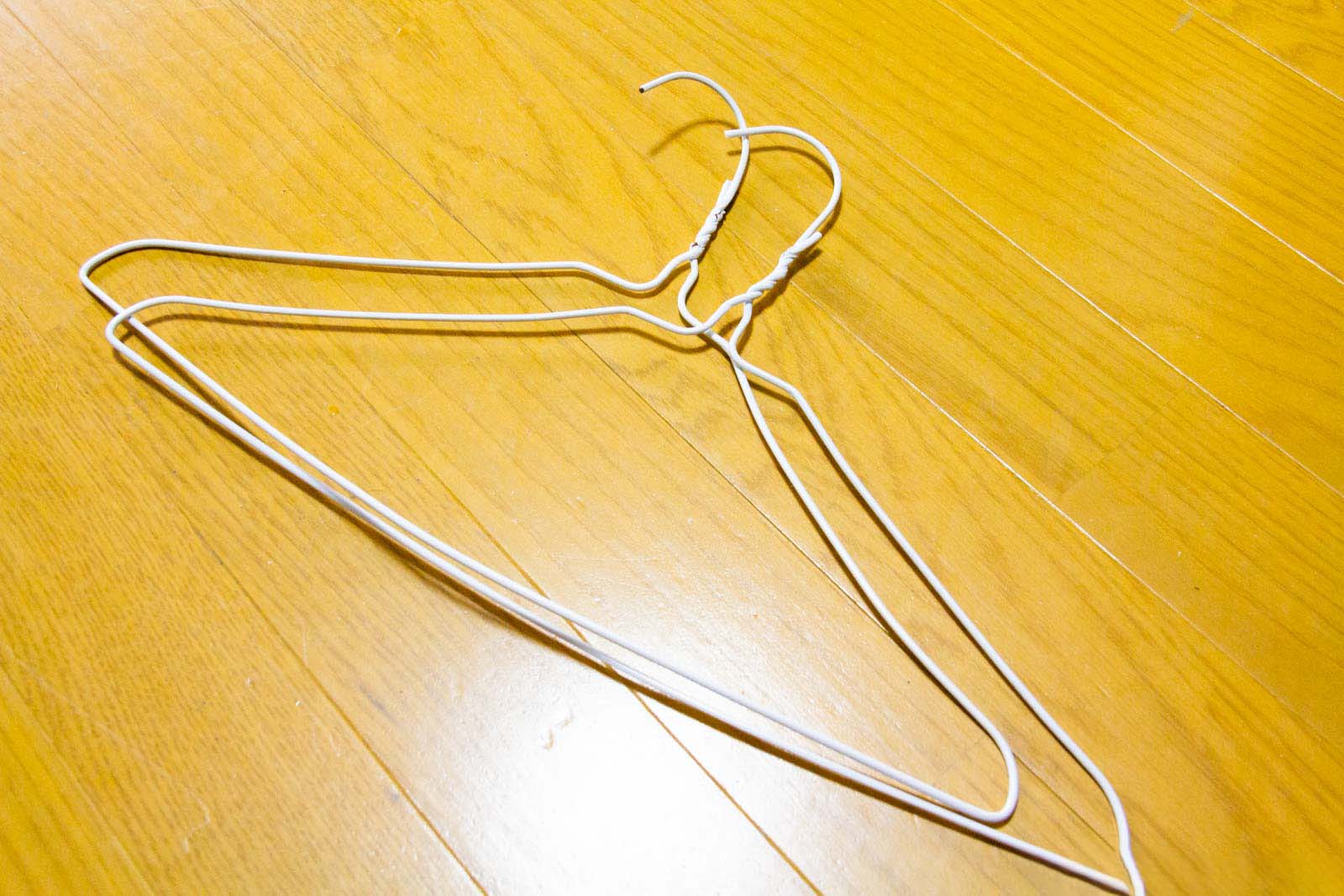 針金のハンガー