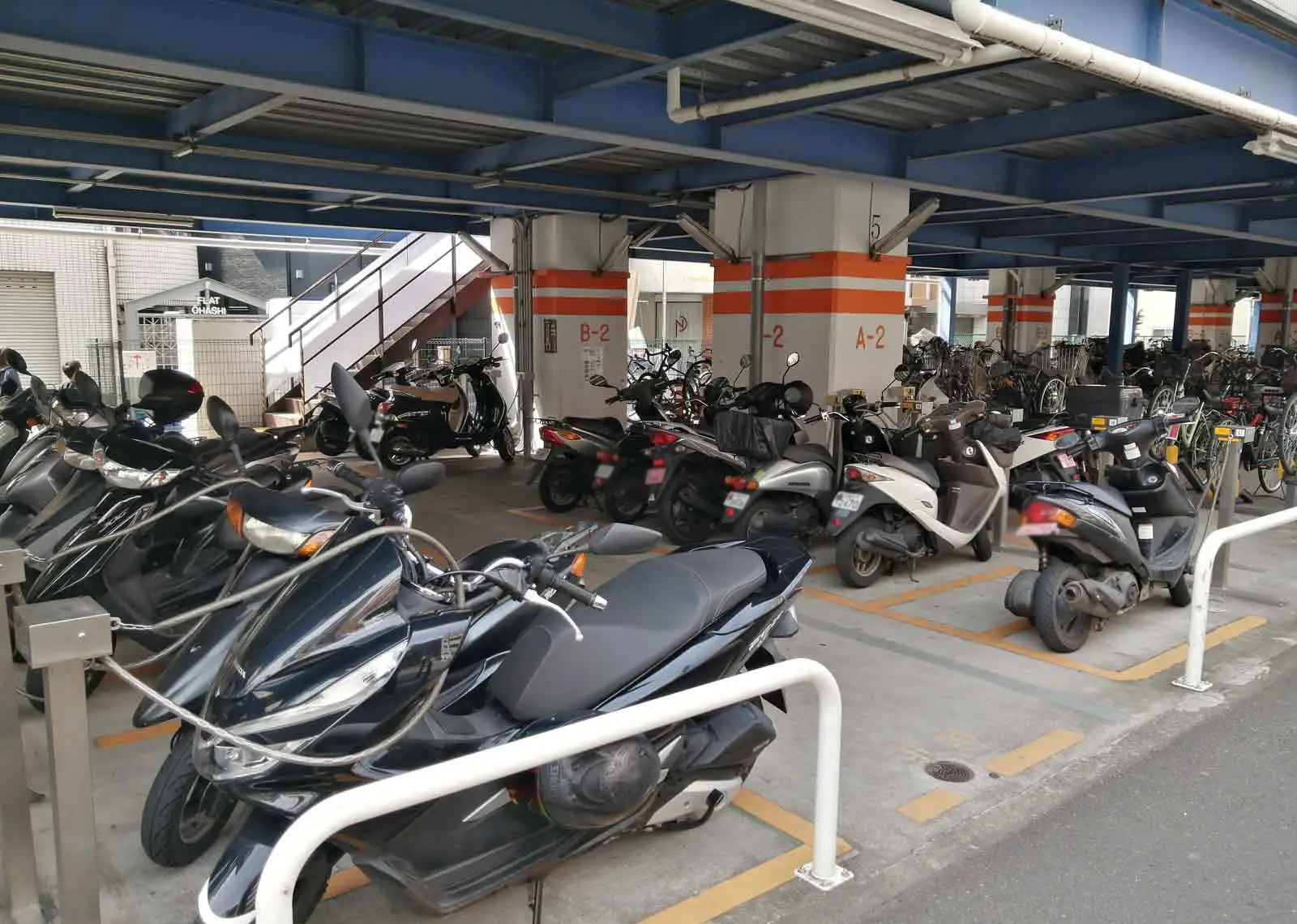 JKS サイクルパーク武蔵新城駐輪場内1